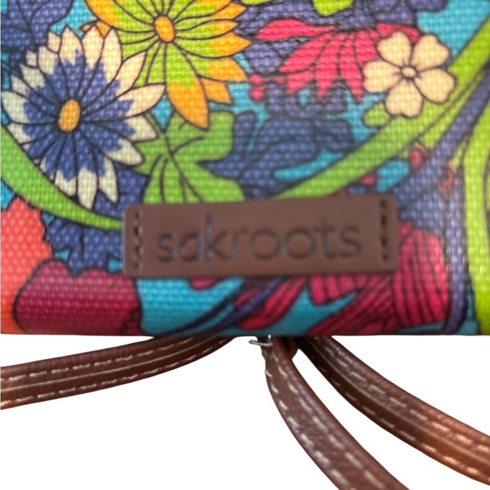 SAKROOTS Wrist Wallet, Shoulder Strap/Wrist Strap. Bold Floral Colors, NWOT - Picture 7 of 7